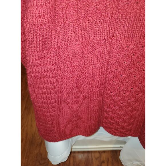 ARAN Ireland VTG Handmade 100%Wool Cardigan,Cable Knit Color Red three button, L - Picture 7 of 11